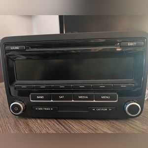 Volkswagen Jetta Car Radio